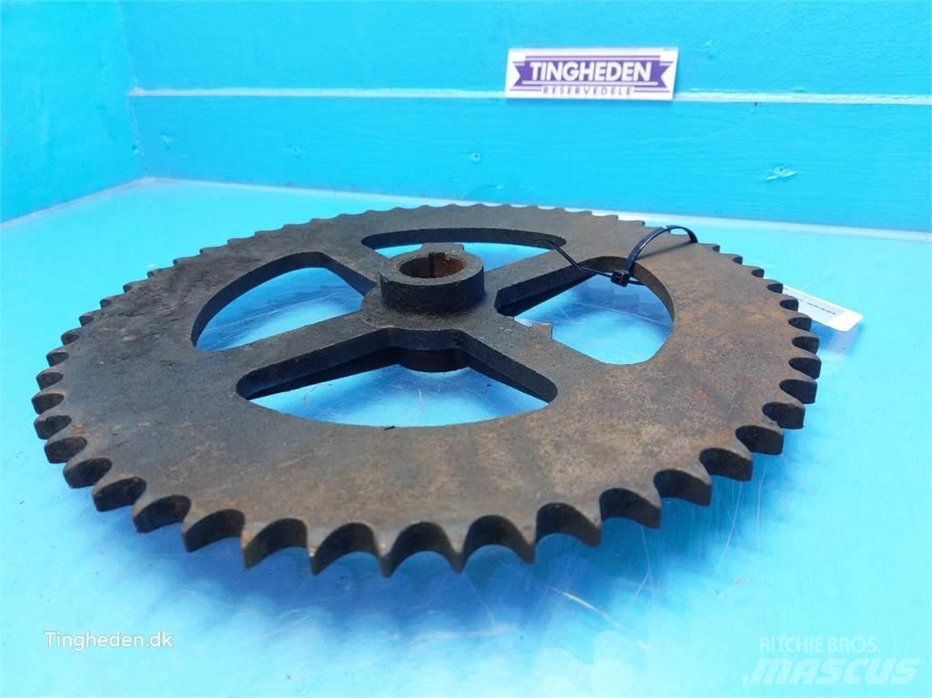 John Deere 1065 Farm machinery