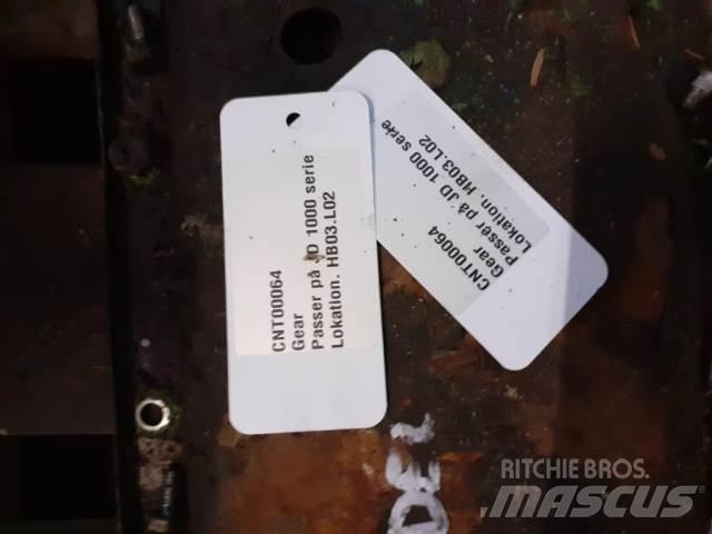 John Deere 1075 Transmission
