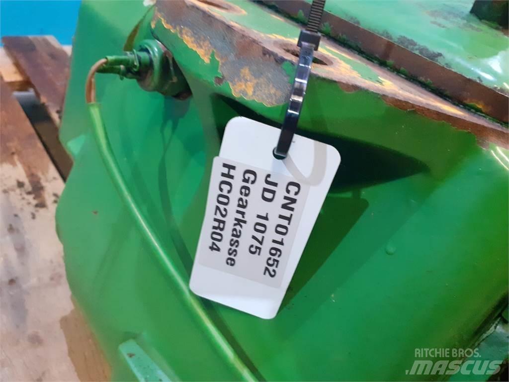 John Deere 1075 Transmission