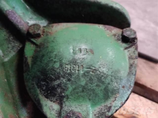 John Deere 1085 Combine harvester accessories