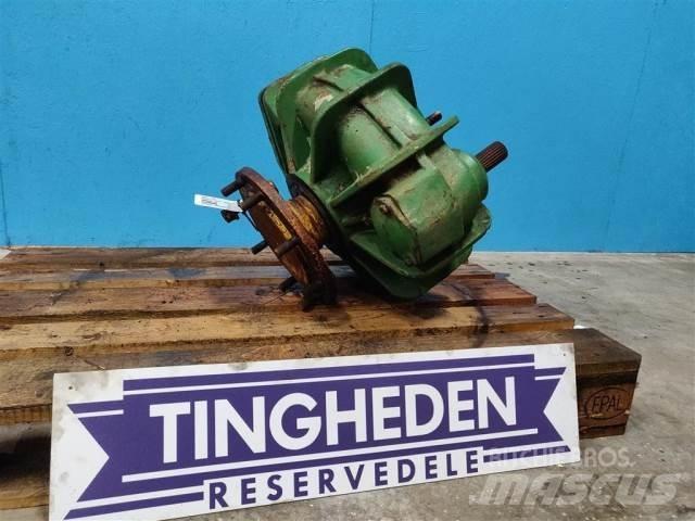 John Deere 1085 Combine harvester accessories