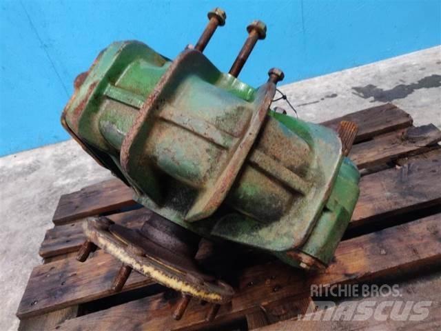 John Deere 1085 Combine harvester accessories