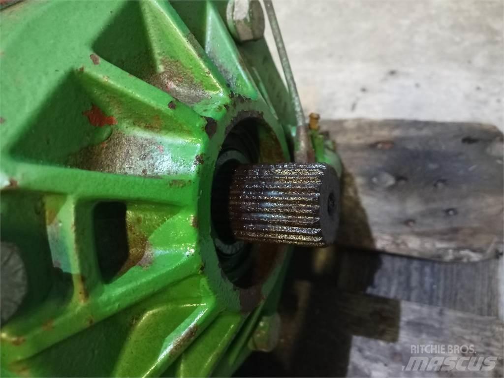 John Deere 1085 Transmission