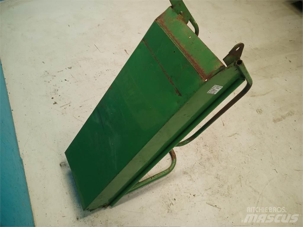 John Deere 1085 Farm machinery