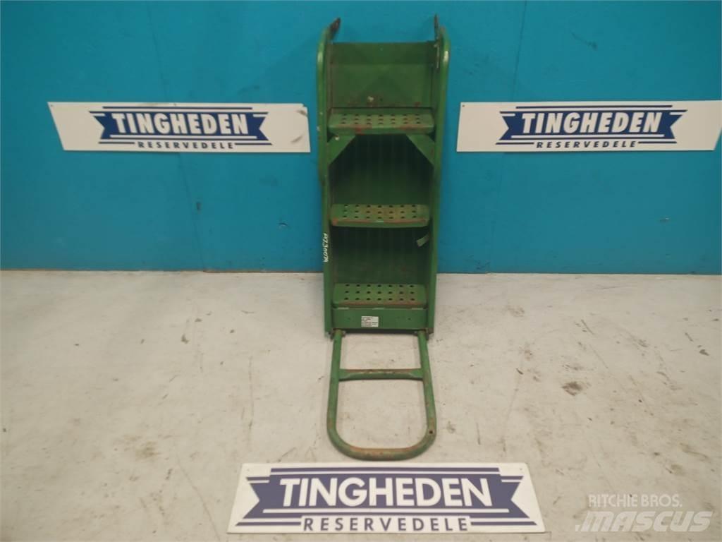 John Deere 1085 Farm machinery