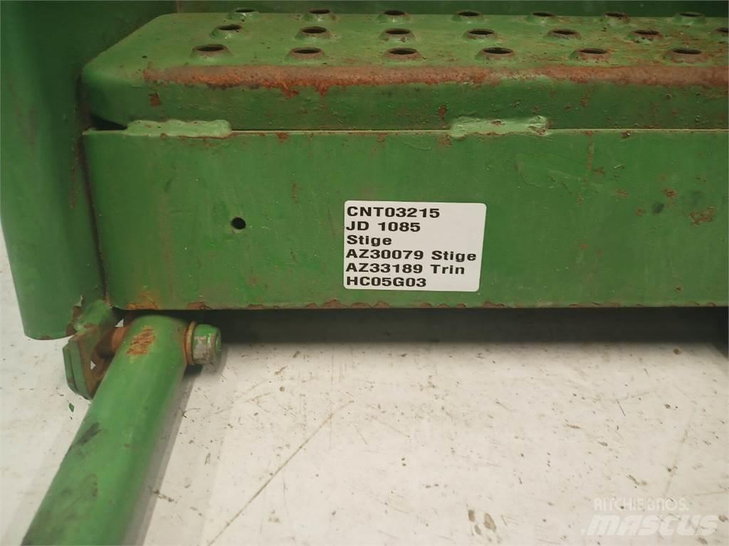 John Deere 1085 Farm machinery