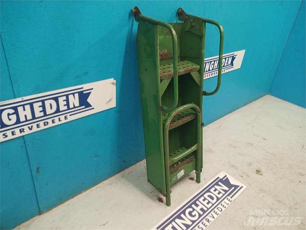 John Deere 1085 Farm machinery