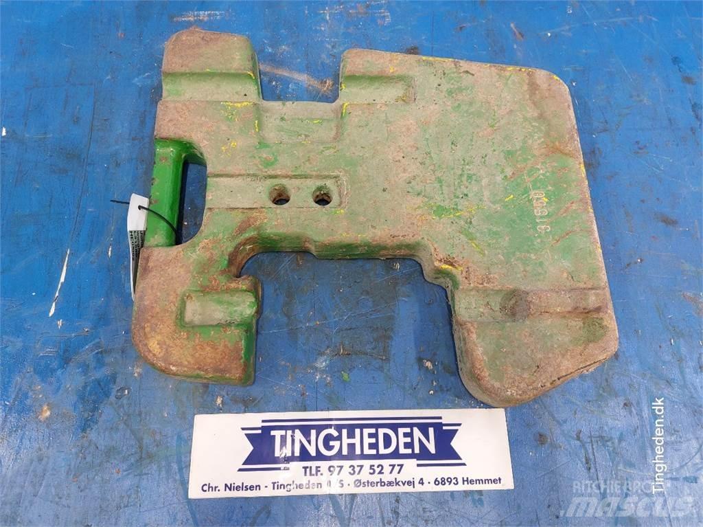 John Deere 1120 Front weights