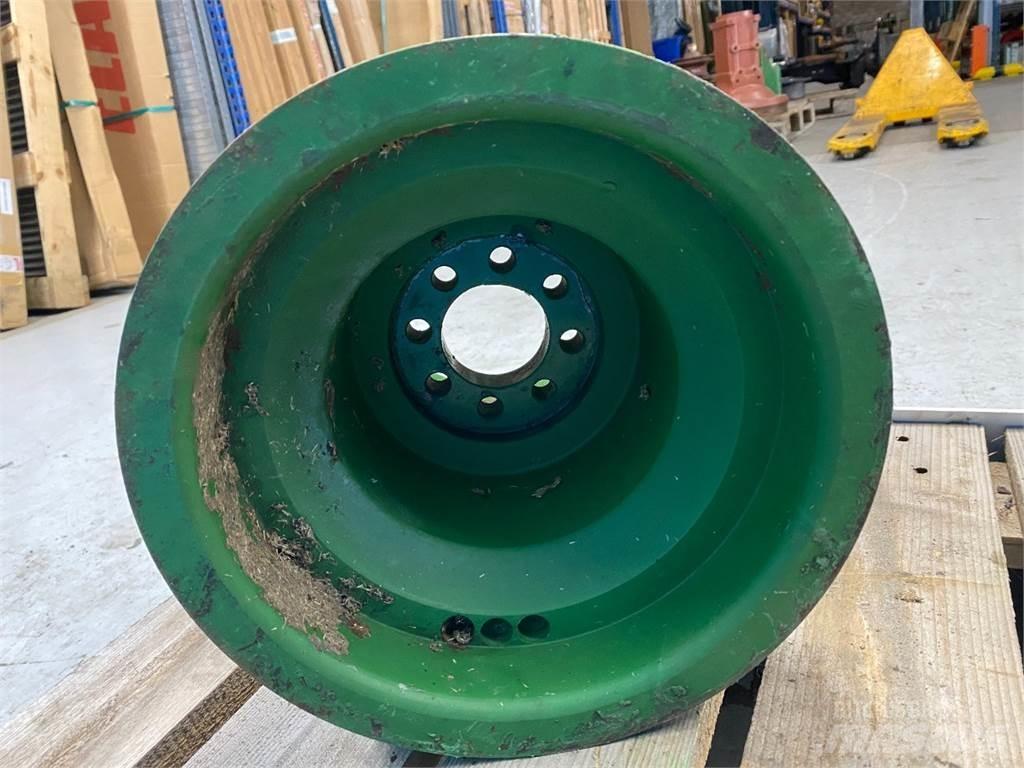 John Deere 1170 Farm machinery