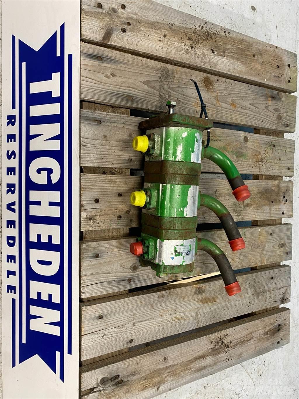 John Deere 1170 Hydraulics