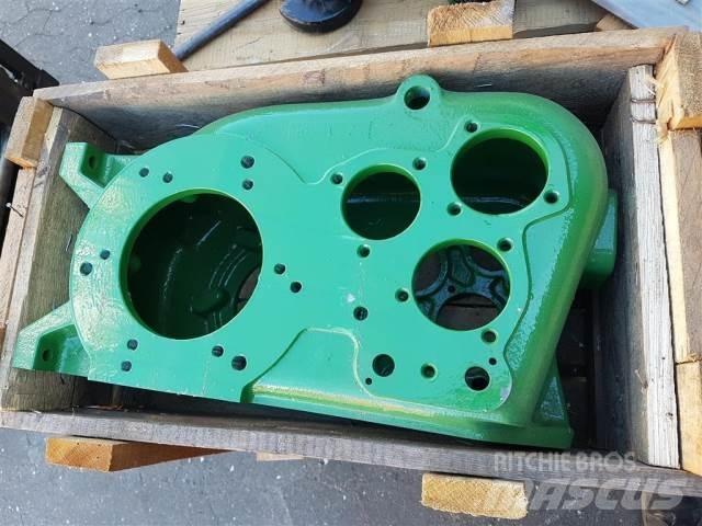 John Deere 1177 Transmission