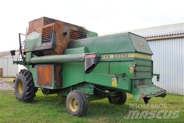 John Deere 1177 Combine harvesters
