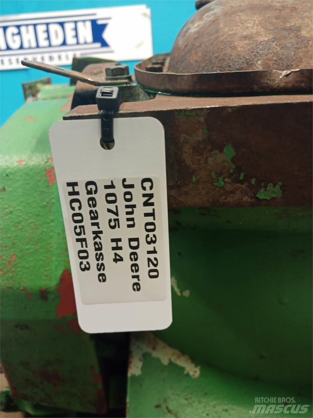 John Deere 1177 Transmission