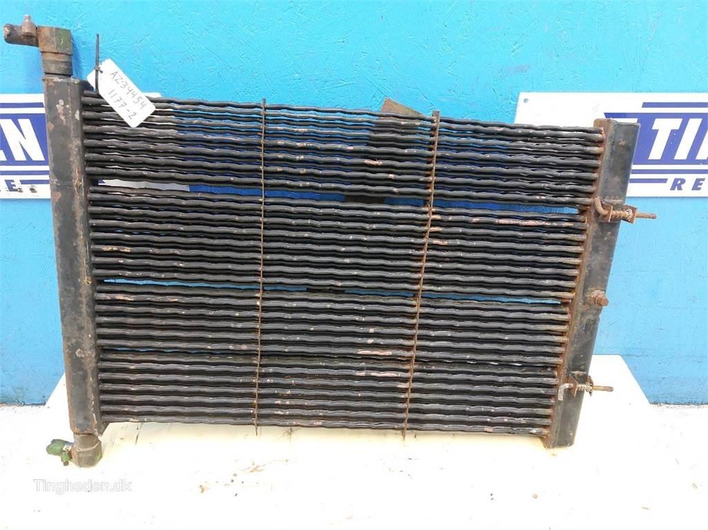 John Deere 1177 Radiators