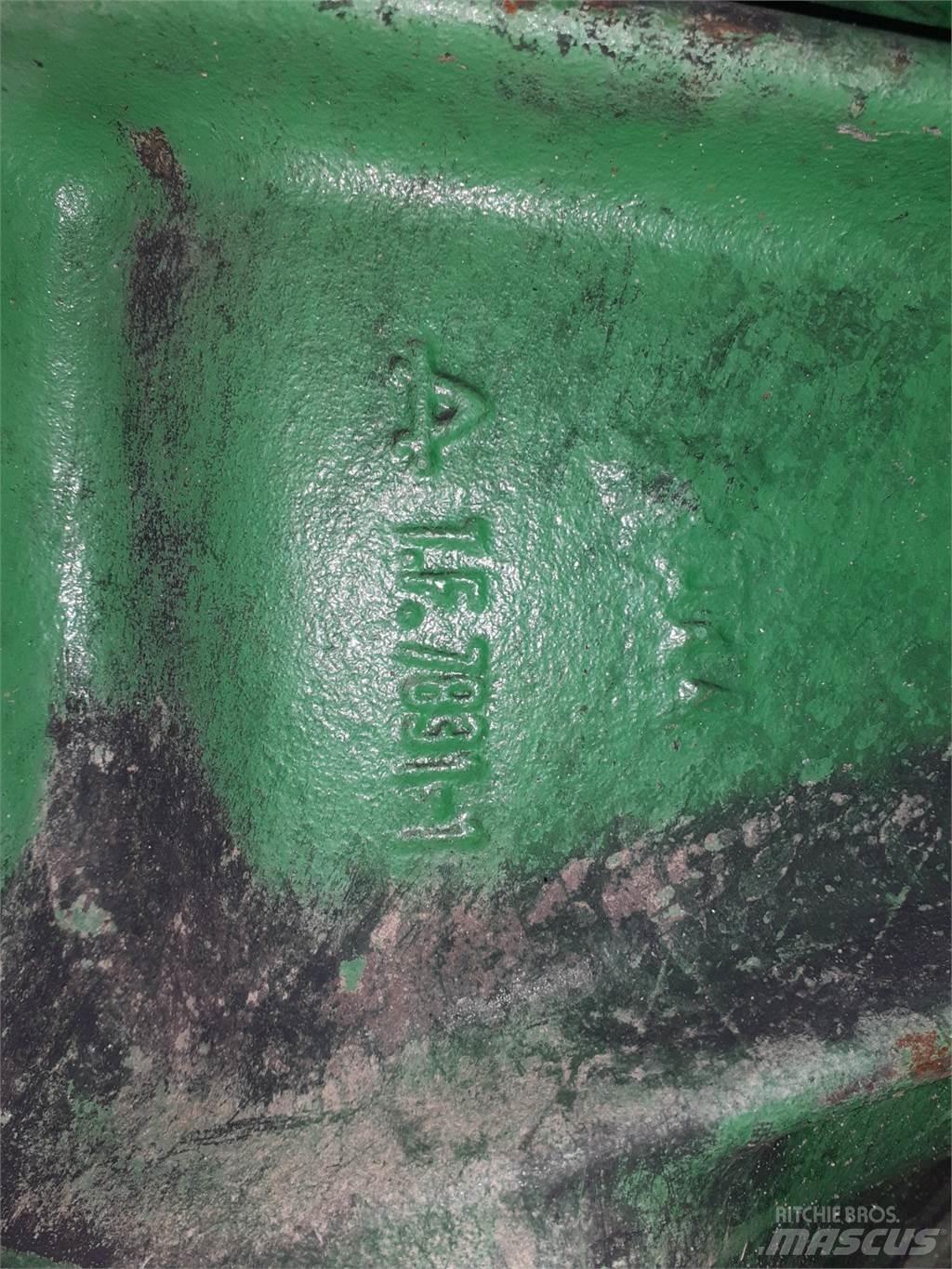 John Deere 1550 Combine harvester accessories