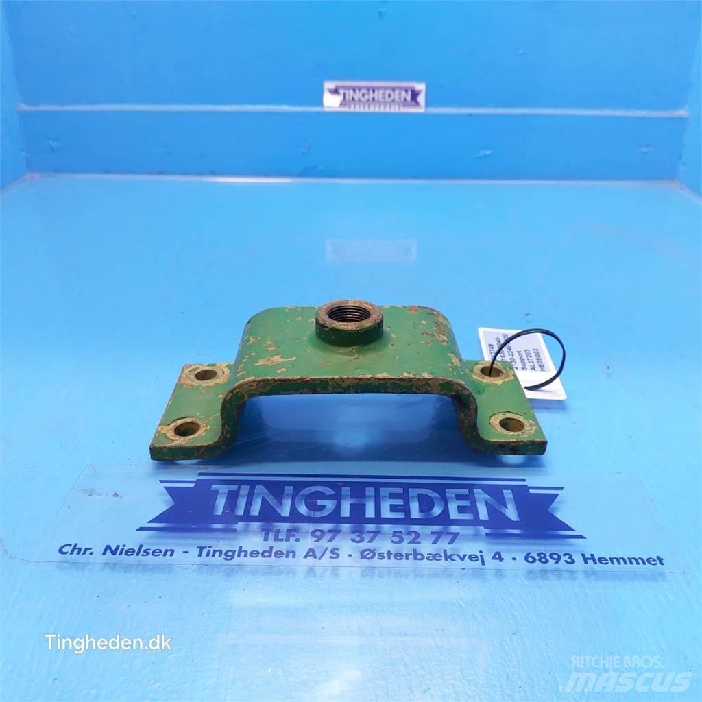 John Deere 2020 Other tractor accessories