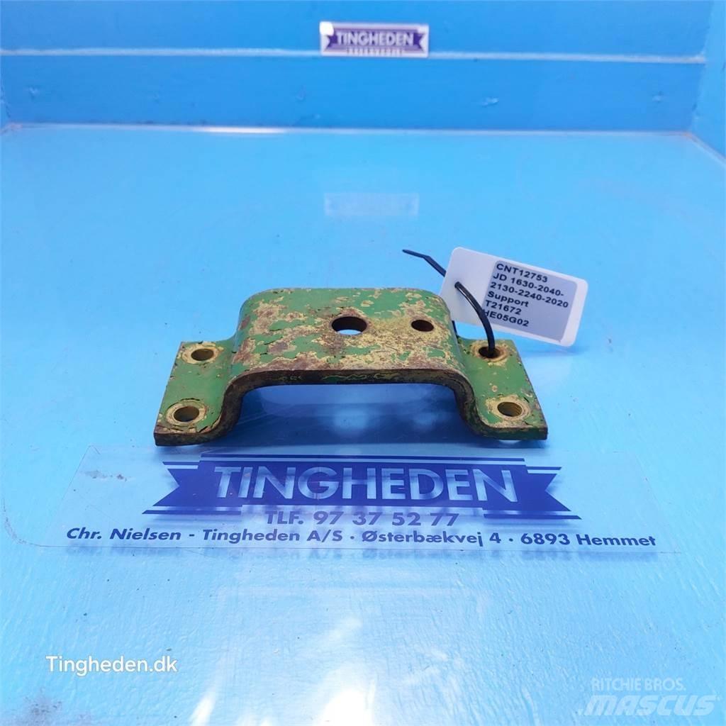 John Deere 2020 Other tractor accessories