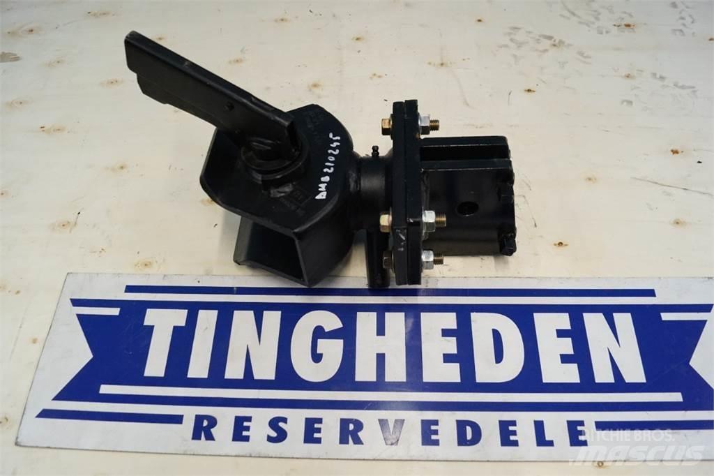 John Deere 2026R Other tractor accessories
