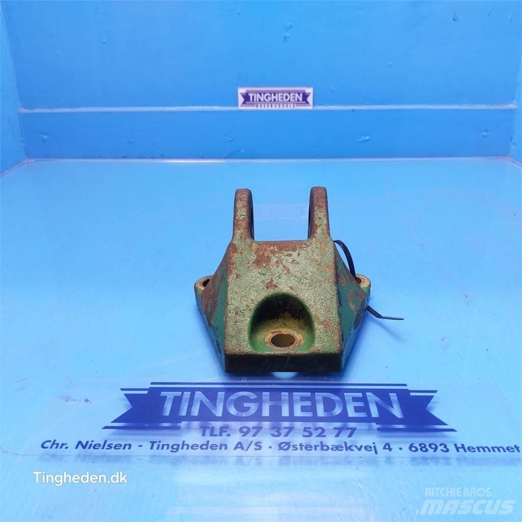 John Deere 2030 Other tractor accessories
