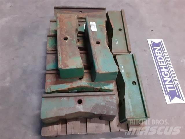 John Deere 2040 Front weights