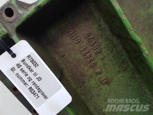 John Deere 2040 Engines