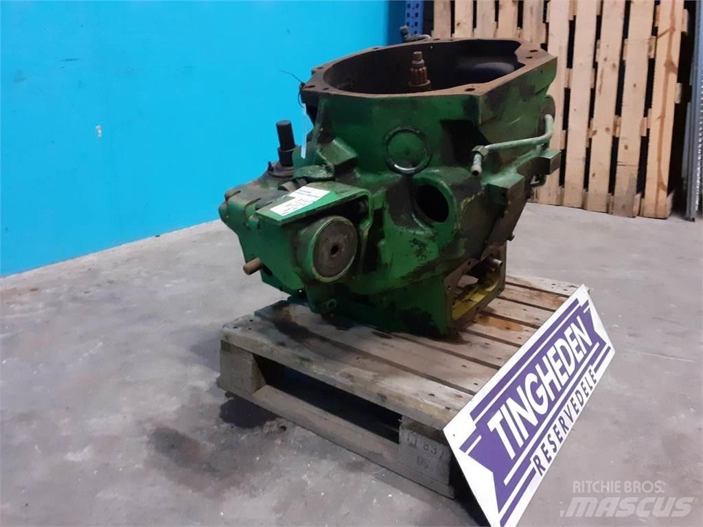 John Deere 2040 Transmission