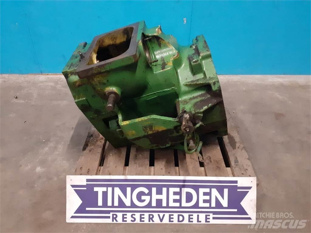 John Deere 2040 Transmission