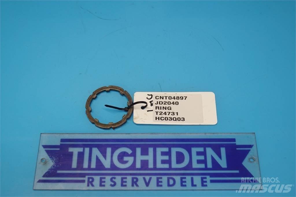 John Deere 2040 Transmission