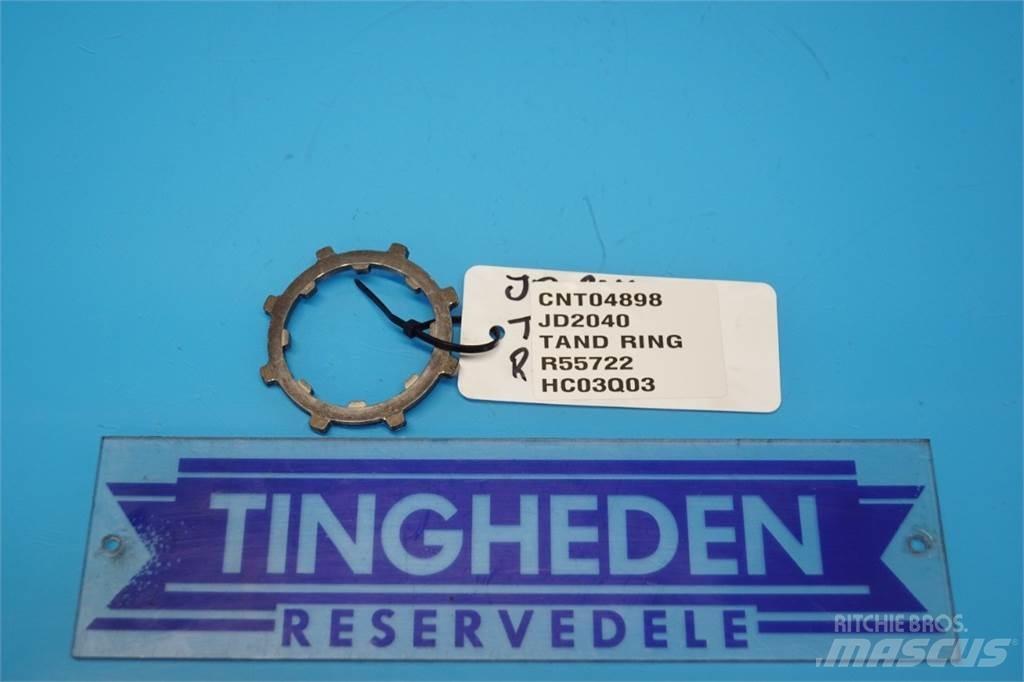 John Deere 2040 Transmission