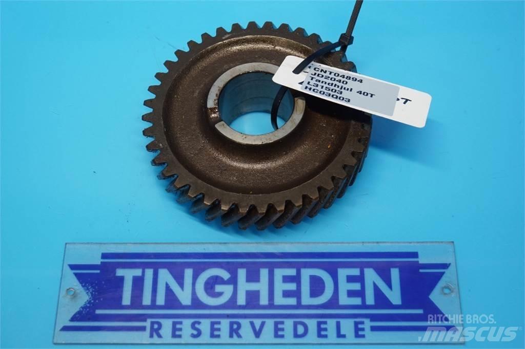 John Deere 2040 Transmission