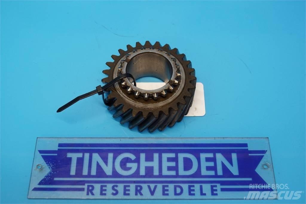John Deere 2040 Transmission