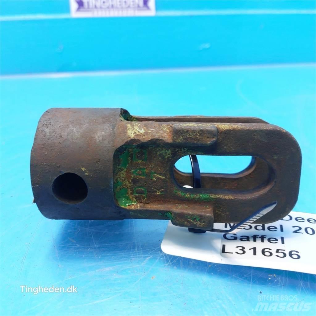 John Deere 2040 Other tractor accessories