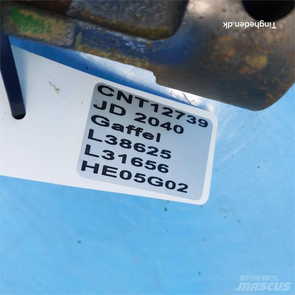 John Deere 2040 Other tractor accessories