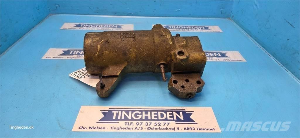 John Deere 2040 Hydraulics