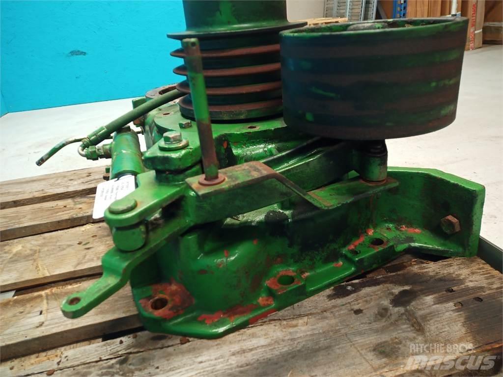 John Deere 2054 Transmission