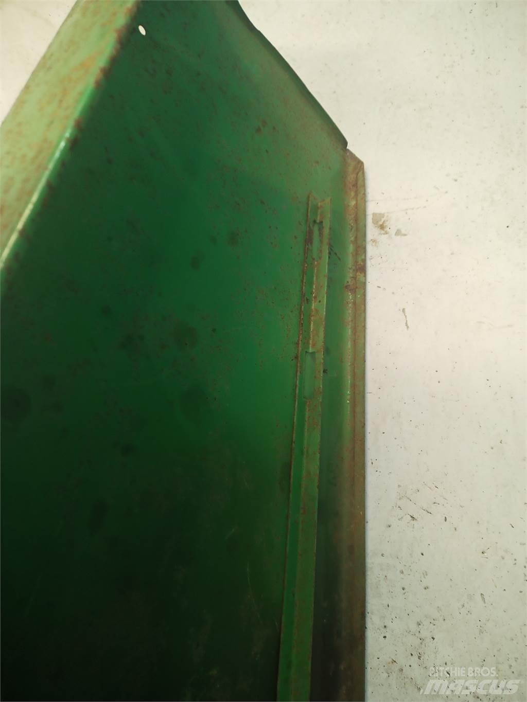 John Deere 2054 Farm machinery