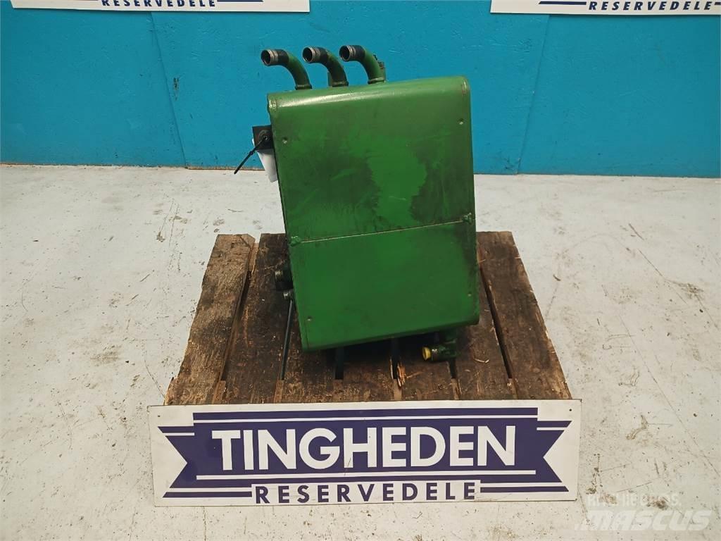 John Deere 2054 Hydraulics