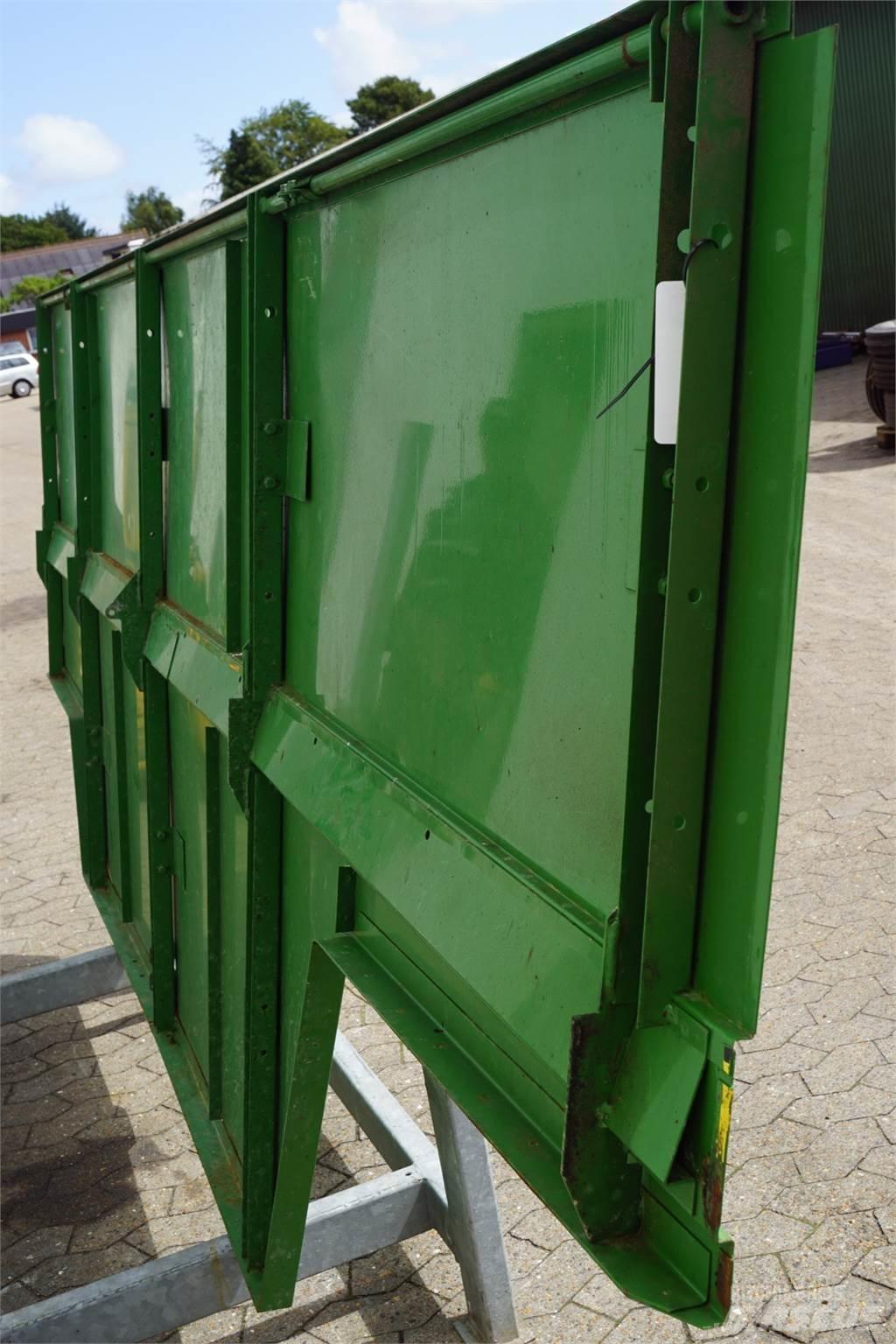 John Deere 2054 Farm machinery