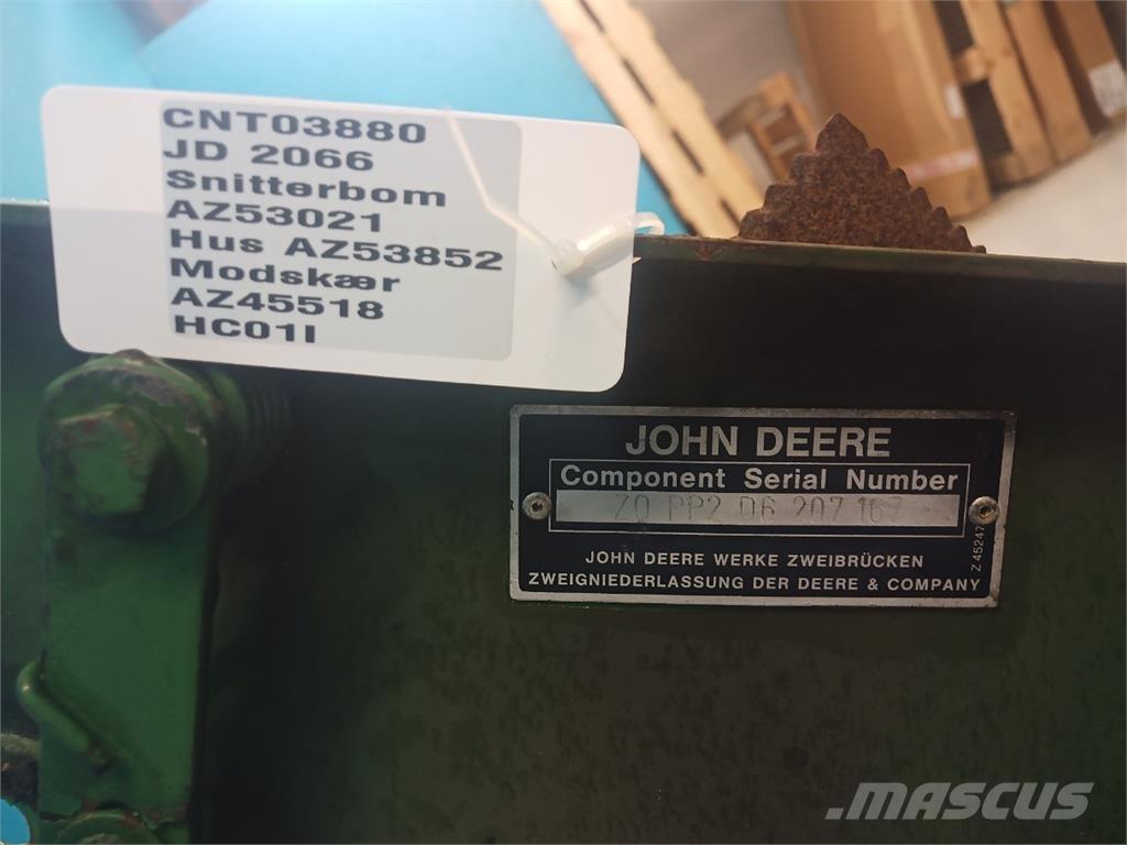 John Deere 2066 Combine harvester accessories