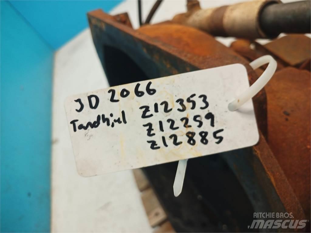 John Deere 2066 Transmission