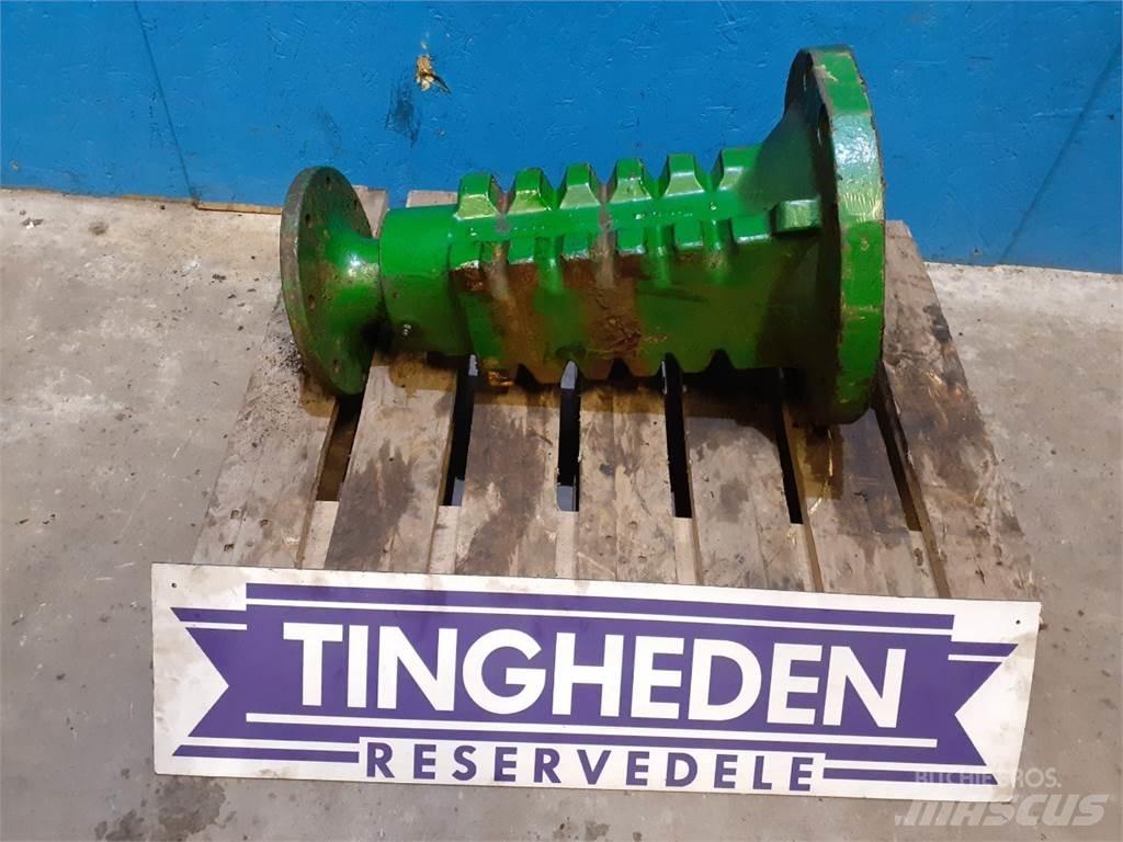 John Deere 2120 Other tractor accessories