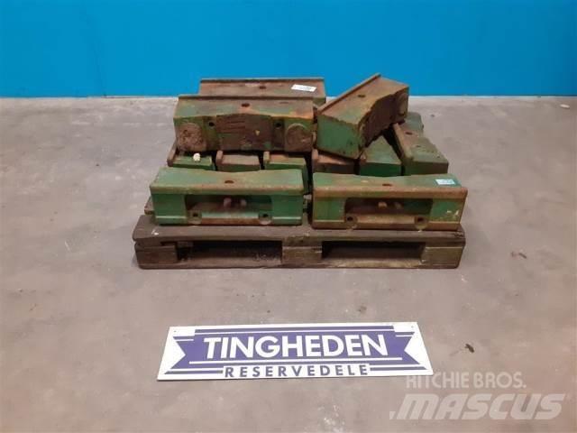 John Deere 2140 Front weights