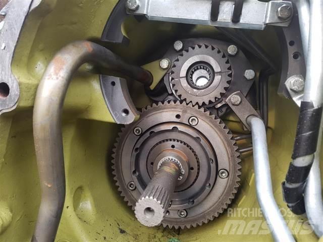 John Deere 2140 Transmission