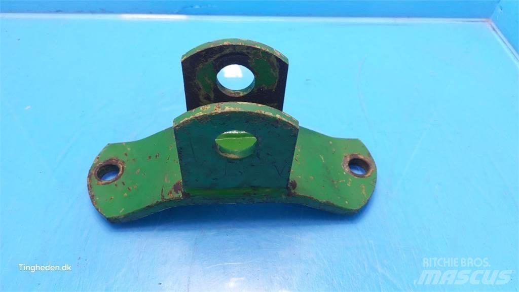 John Deere 2140 Other tractor accessories