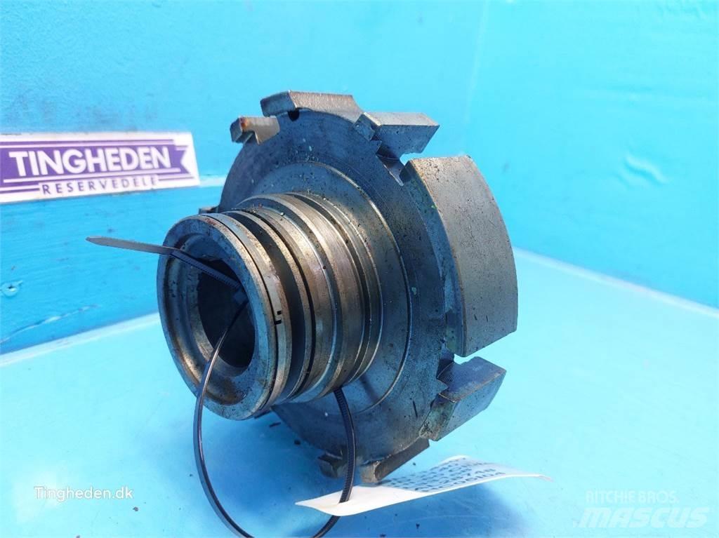 John Deere 2140 Transmission