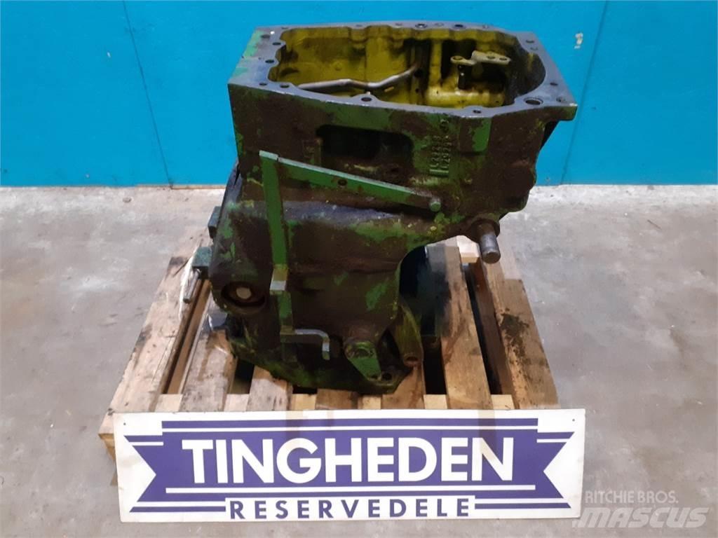 John Deere 2240 Transmission
