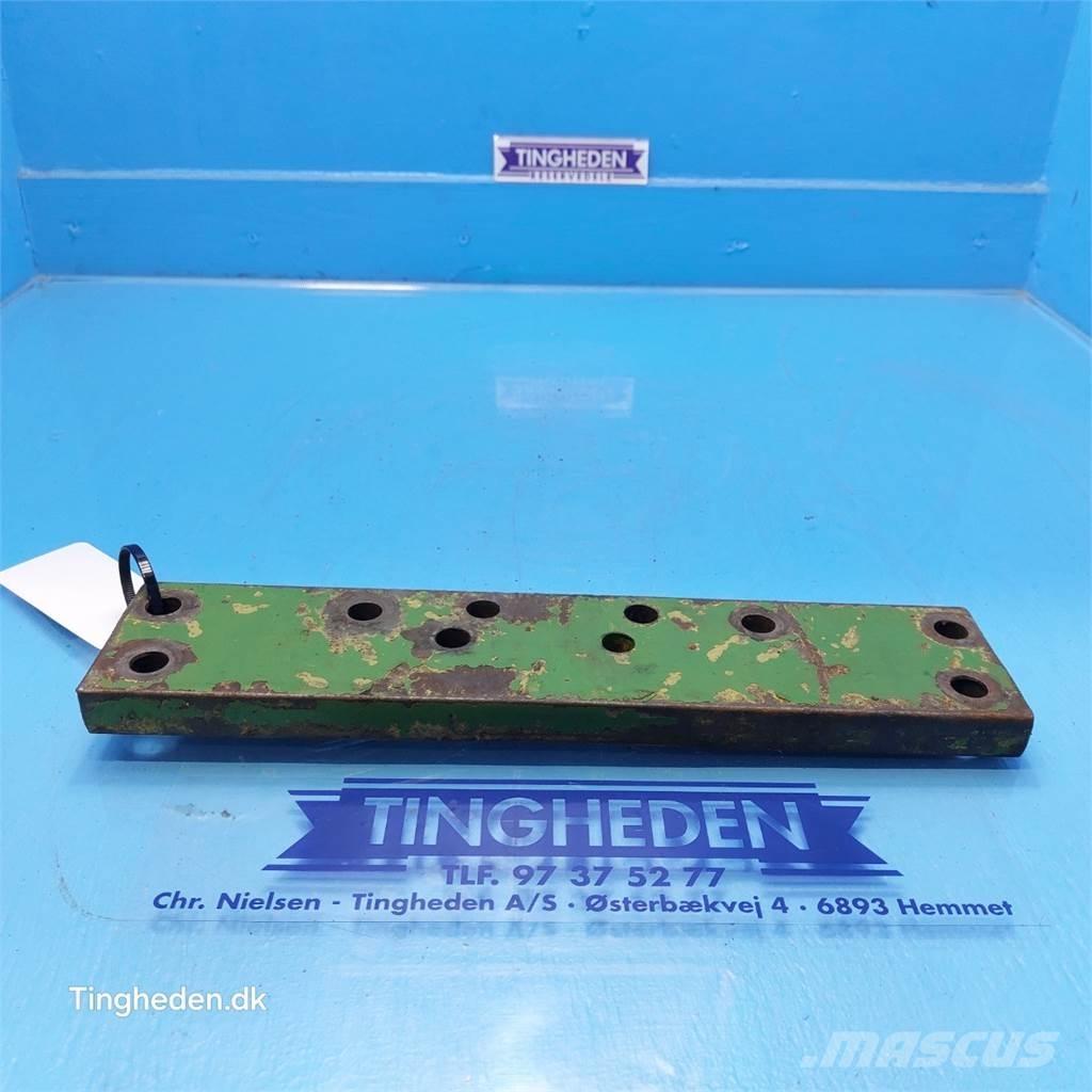 John Deere 2250 Other tractor accessories