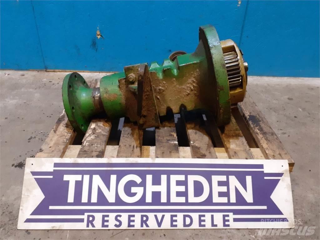 John Deere 2450 Other tractor accessories