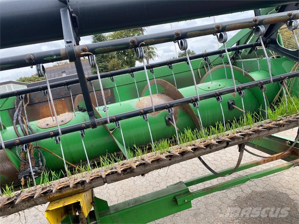 John Deere 25 Combine harvester accessories
