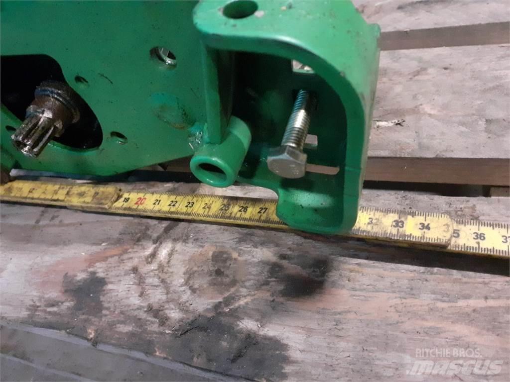 John Deere 2500 Robot mowers